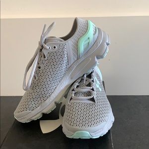 Brand New Under Armour Speedform Intake 2 Shoes